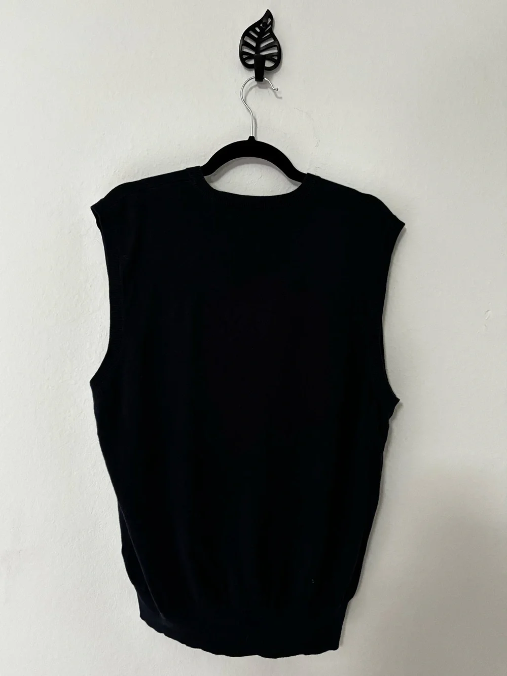 🔵 IZOD Sweater Vest — Navy V-Neck, Sz XL